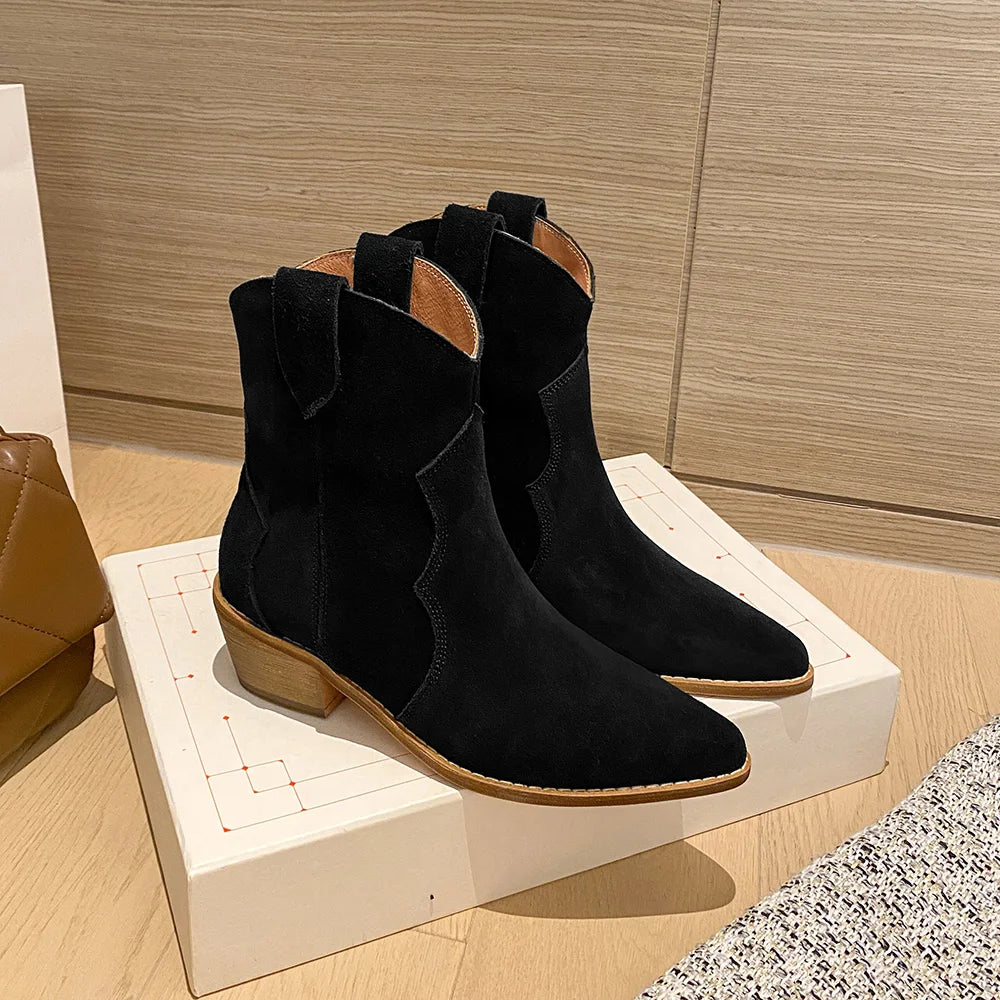 2023 Classic Western Boots for Woman Cow Suede Pointed toe Wedges Heel