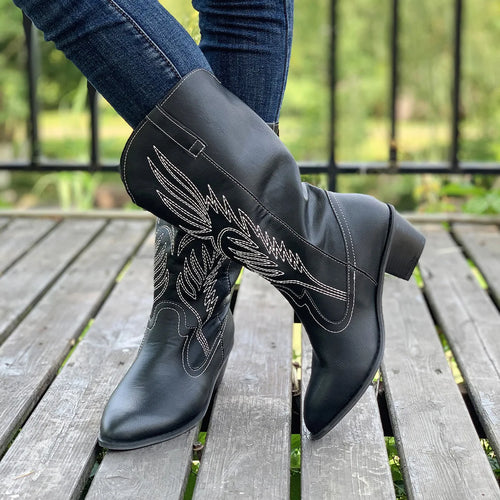 Winter Punk Boots Fashion Slip on Shoes Ladies Elegant Thick Sole Long
