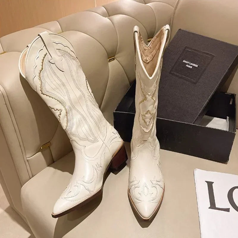 Vintage  Women Embroidered CowGurl Boots